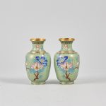 1042 5511 VASES